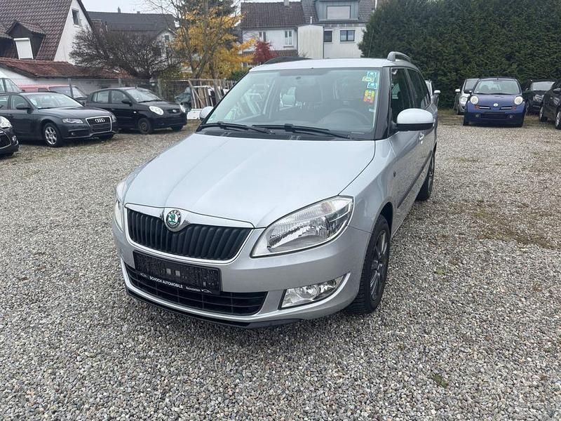 Silber Gebraucht 2011 Skoda Fabia Ambiente Kombi | 2.500 € (Fairer Preis) - Bild 1/4