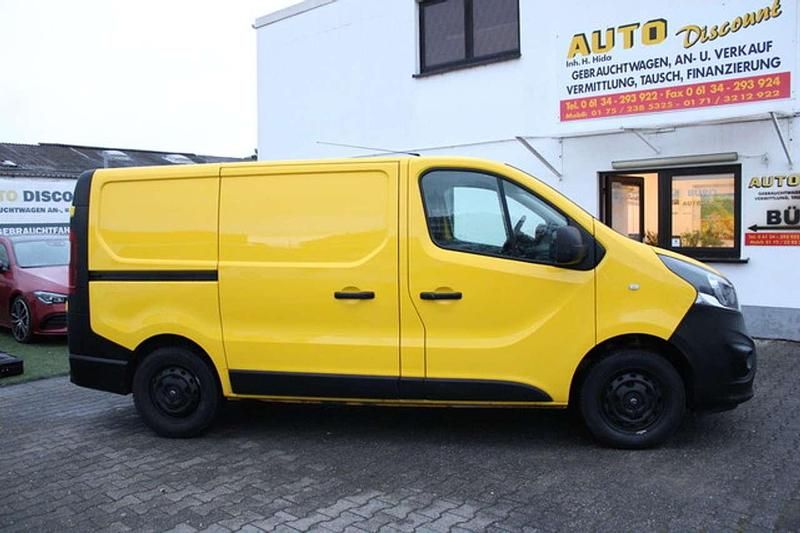 Gebraucht Opel Vivaro 125 PS (91 kW) 2019 Gelb Van / Kleinbus