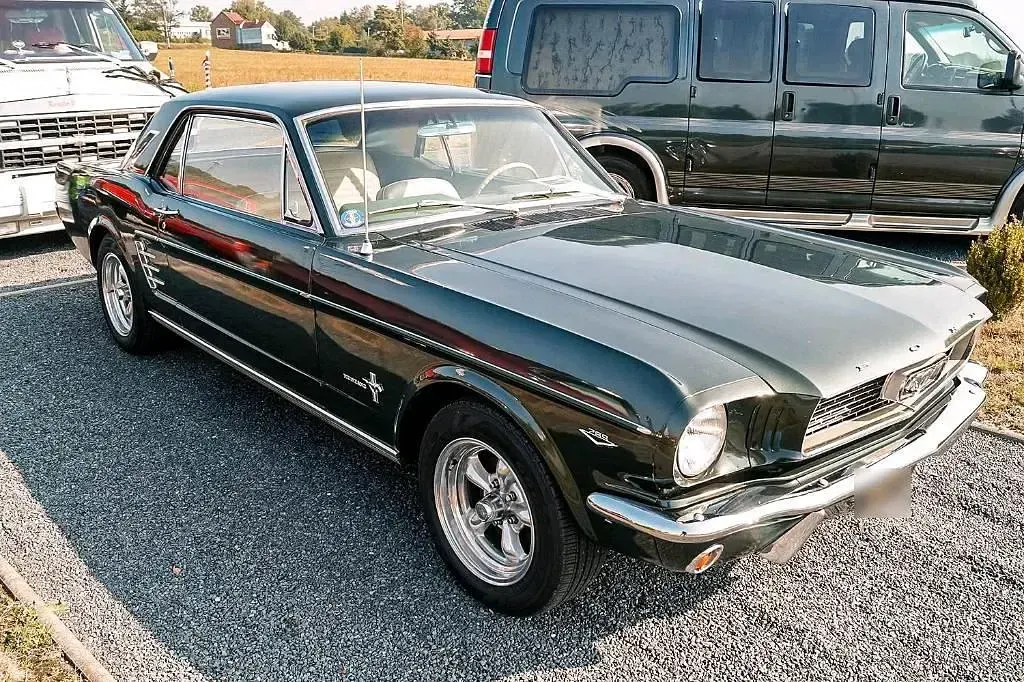 Gebraucht Ford Mustang 200 PS (147 kW) 1966 Grün Coupé