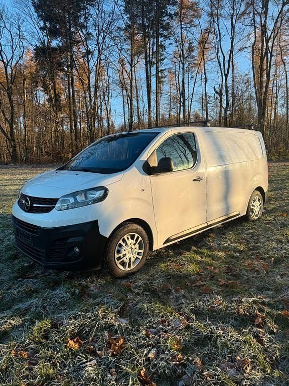 Gebraucht Opel Vivaro Elegance 120 PS (88 kW) 2020 Weiß Van / Kleinbus