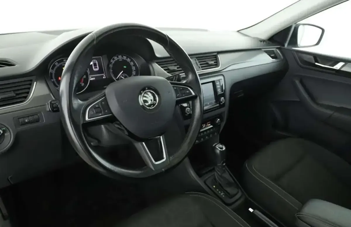 Gebraucht Skoda Rapid Clever 95 PS (69 kW) 2018 Kleinwagen