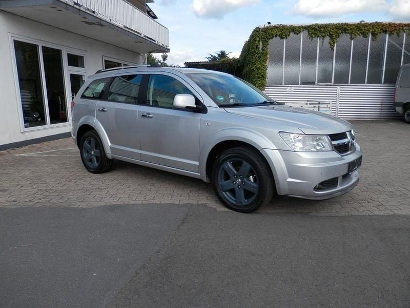 Gebraucht Dodge Journey SE 140 PS (102 kW) 2012 Silber SUV