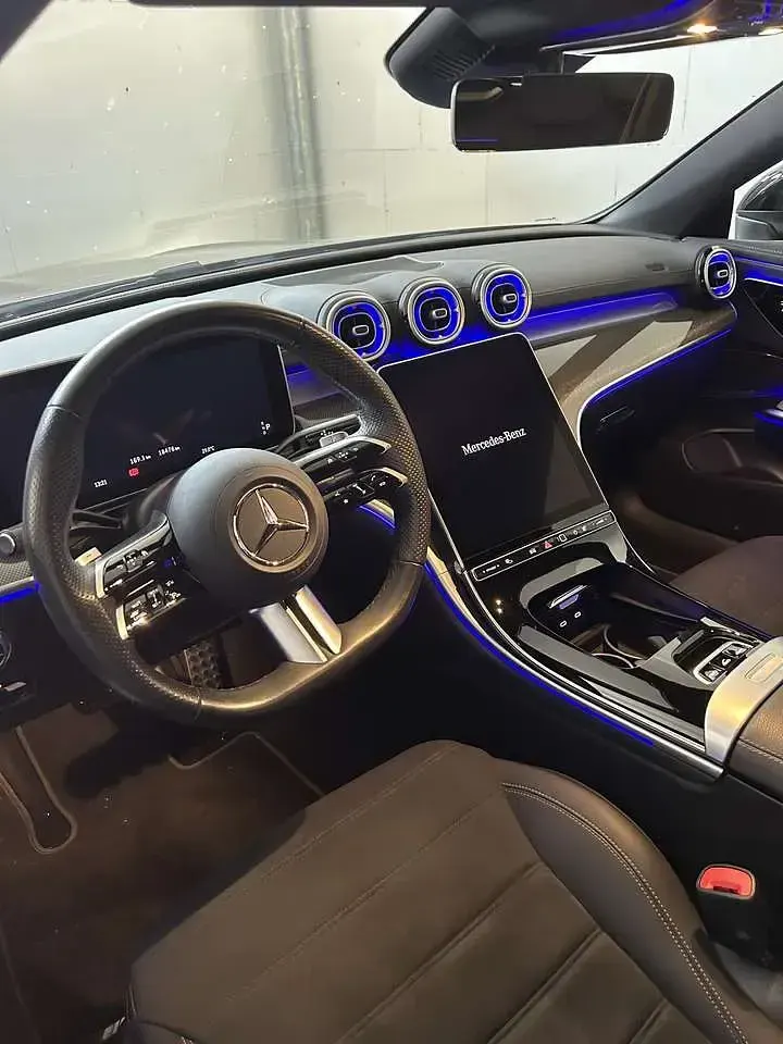 Gebraucht Mercedes CLE200 204 PS (150 kW) 2024 Schwarz Cabrio