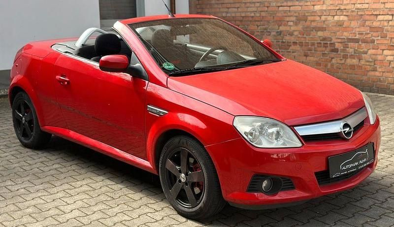 Gebraucht Opel Tigra Basis 90 PS (66 kW) 2007 Rot Cabrio