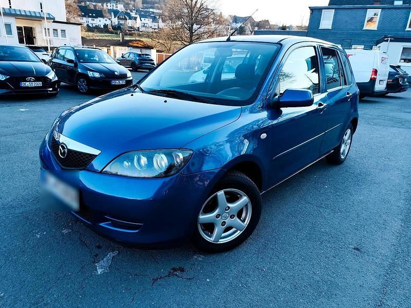Gebraucht Mazda 2 80 PS (58 kW) 2006 Blau Kleinwagen
