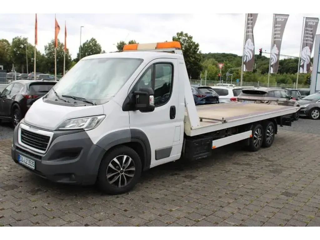 Second-hand Fiat Ducato 177 CP (130 kW) 2016 Alb Van