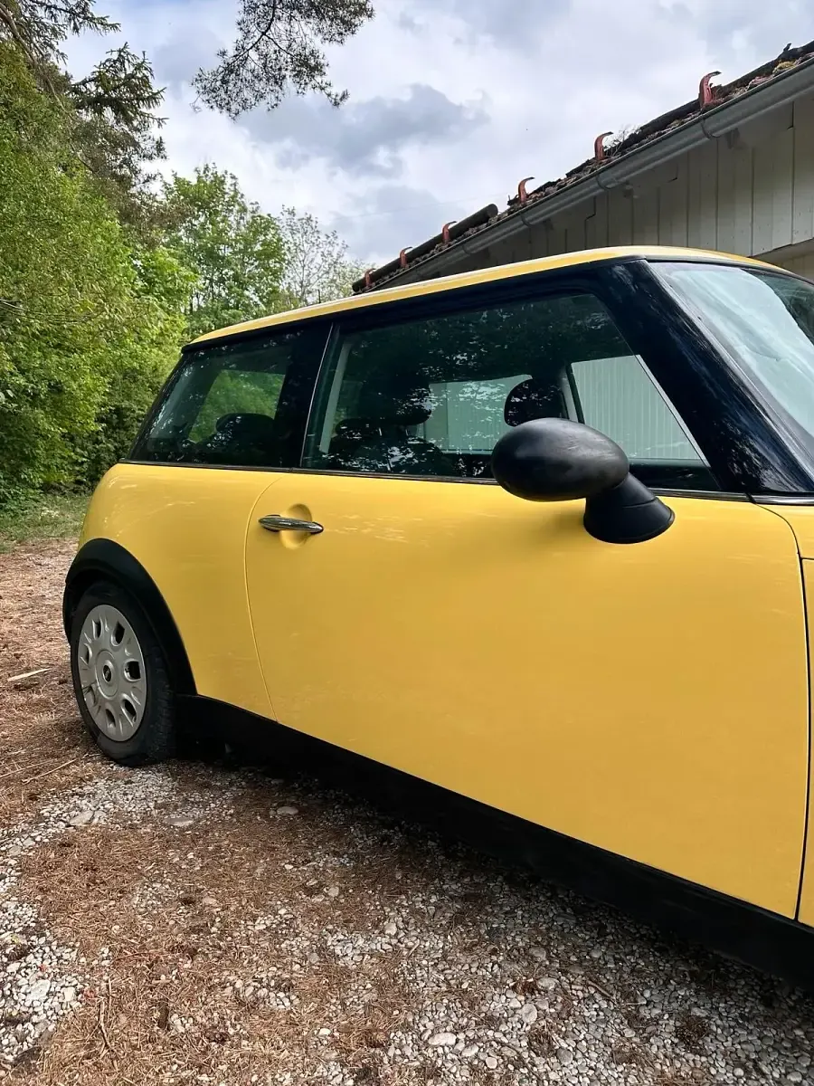 Gebraucht Mini Cooper 90 PS (66 kW) 2003 Gelb Kleinwagen