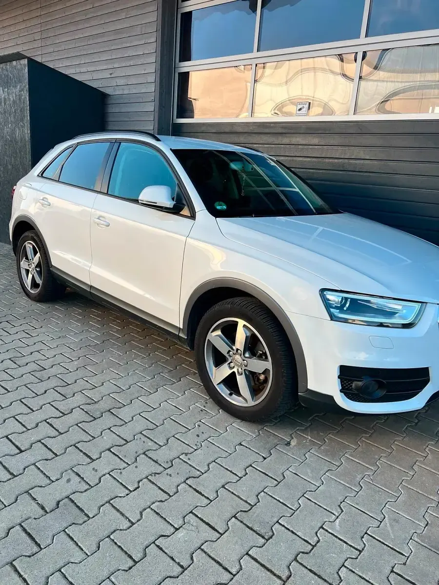 Gebraucht Audi Q3 Comfort 170 PS (125 kW) 2013 Weiß SUV