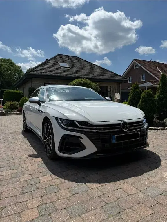 Gebraucht VW Arteon R 320 PS (235 kW) 2022 Weiß Limousine