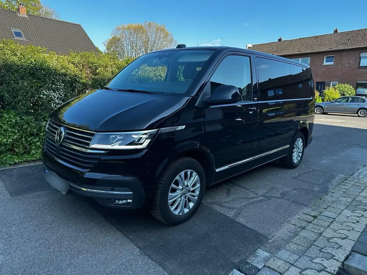 Gebraucht VW Multivan 199 PS (146 kW) 2020 Schwarz Van / Kleinbus