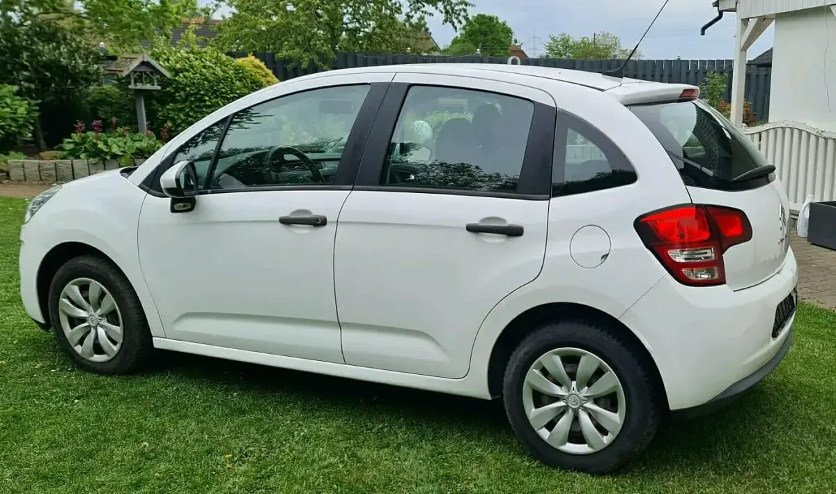 Usata Citroën C3 74 CV (54 kW) 2011 Bianco Berlina