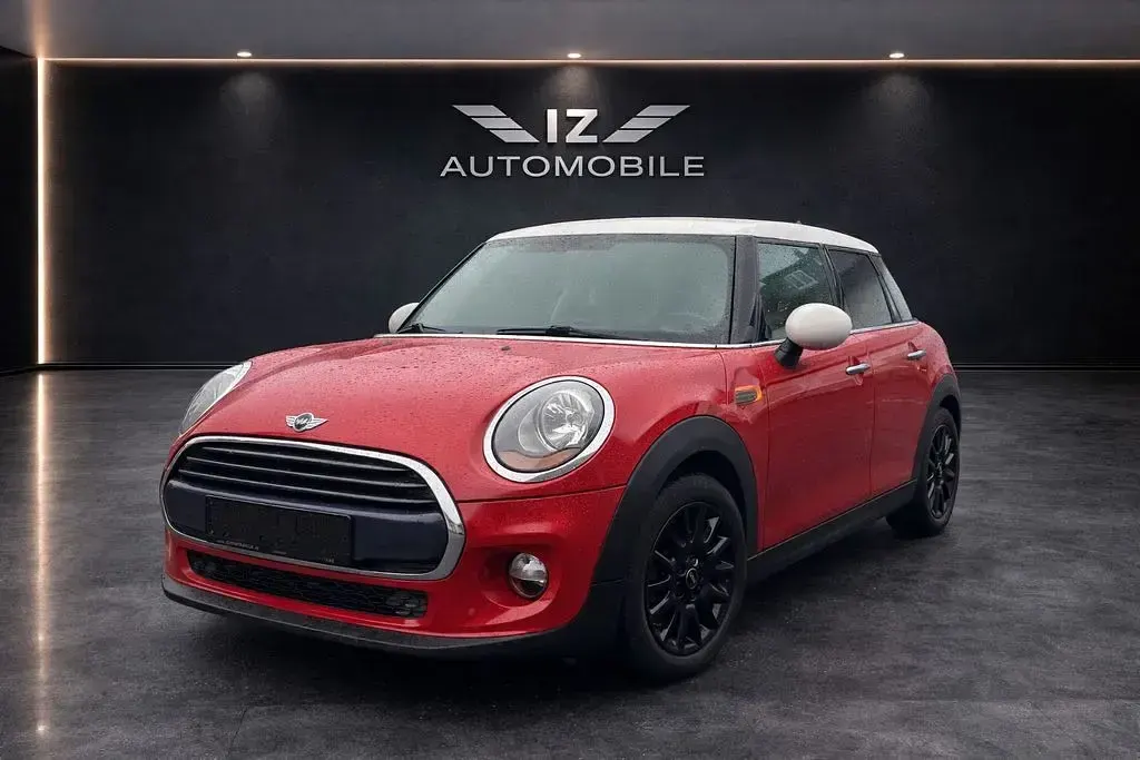 Używany Mini Cooper 136 KM (100 kW) 2017 Czerwony Hatchback