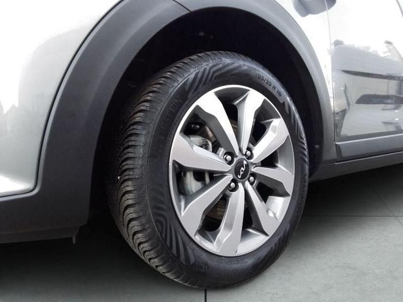 Gebraucht Kia Stonic Vision 79 PS (58 kW) 2024 Astrograu metallic (metallic) SUV