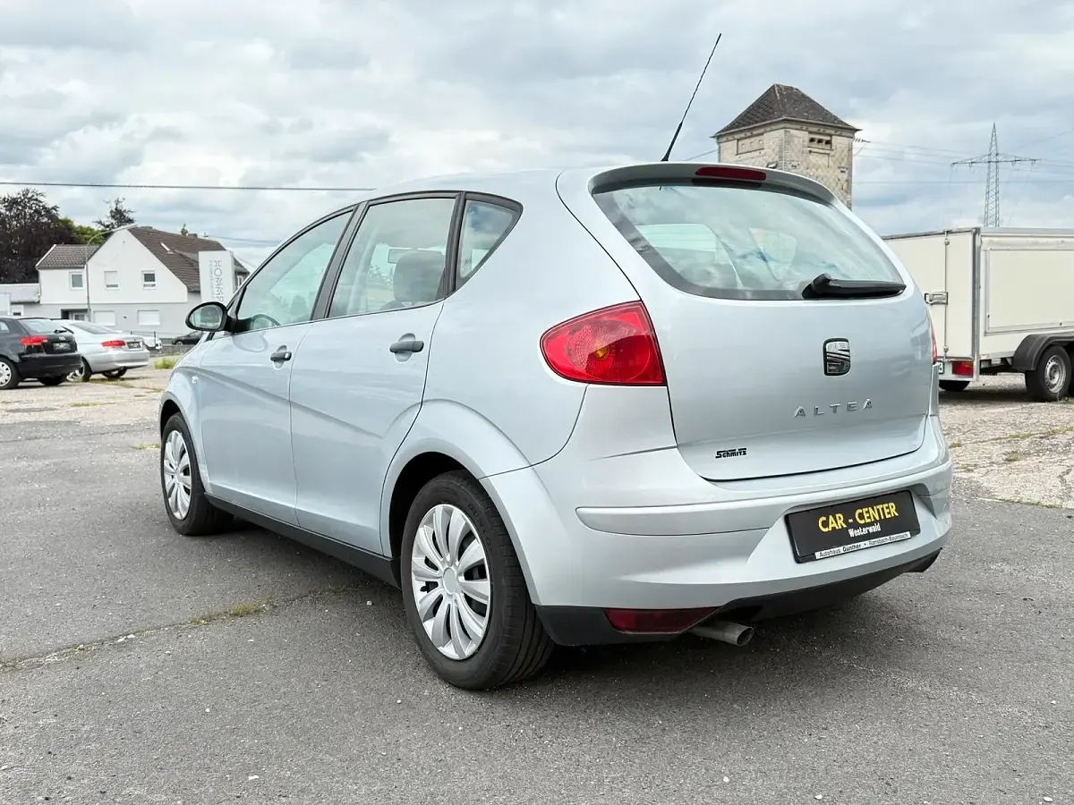 Gebraucht Seat Altea 102 PS (75 kW) 2006 Silber Van / Kleinbus