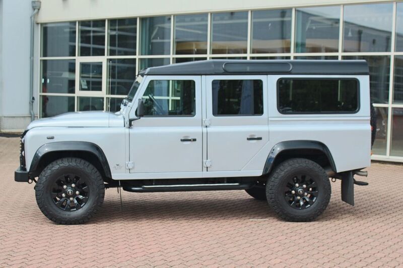 Gebraucht Land Rover Defender 122 PS (89 kW) 2014 Grau SUV