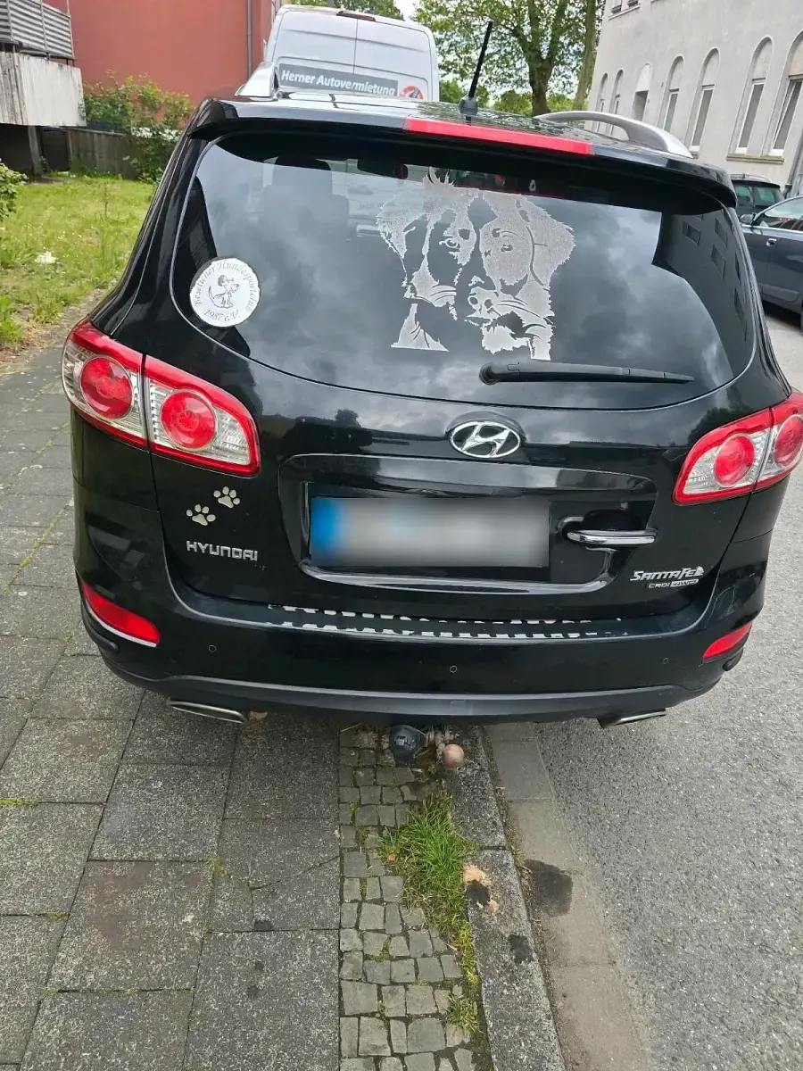 Gebraucht Hyundai Santa Fe 197 PS (144 kW) 2011 Schwarz SUV