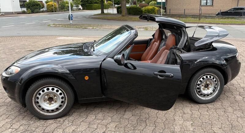 Schwarz Gebraucht 2007 Mazda MX5 Cabrio | 8.950 € - Bild 1/4