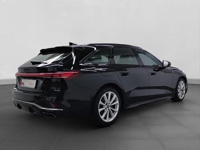 Gebraucht Audi A5 Ambiente 204 PS (150 kW) 2025 Mythosschwarz metallic Kombi
