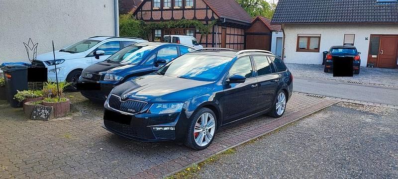 Schwarz Gebraucht 2014 Skoda Octavia RS Kombi | 11.400 € (Guter Preis) - Bild 1/4