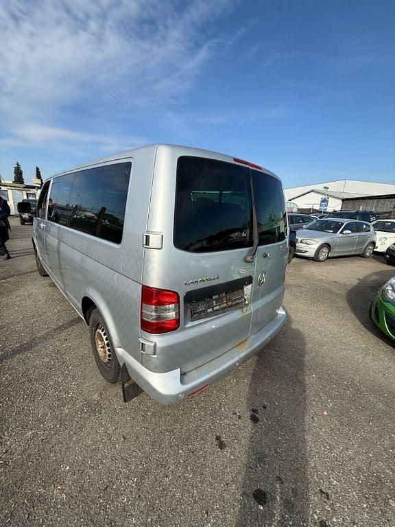 Gebraucht VW T5 131 PS (96 kW) 2006 Silber Van