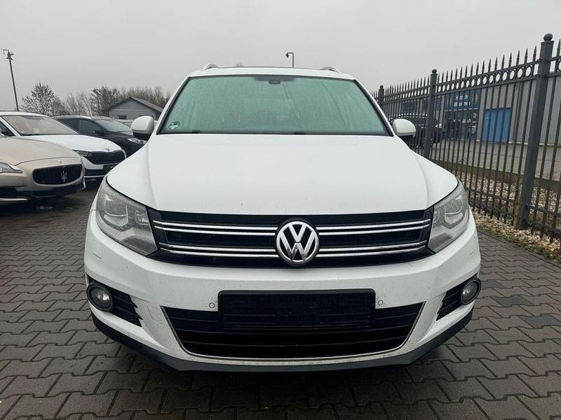 Gebraucht VW Tiguan Life 140 PS (102 kW) 2014 Weiß SUV
