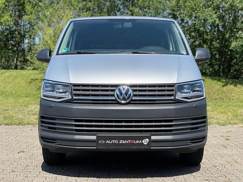 Reflexsilber Gebraucht 2018 VW T6 Van | 19.900 € - Bild 1/4