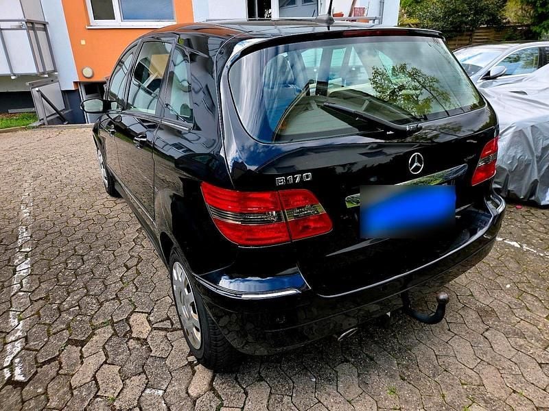 Gebraucht Mercedes B170 116 PS (85 kW) 2006 Schwarz Van / Kleinbus