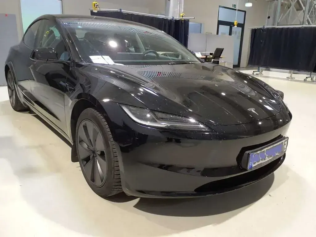 Gebraucht Tesla Model 3 RWD 208 kW (283 PS) 2023 Schwarz Limousine