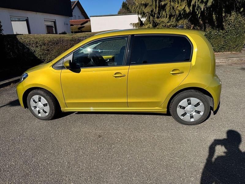 Gebraucht VW e-up! United 61 kW (83 PS) 2020 Gelb Kleinwagen