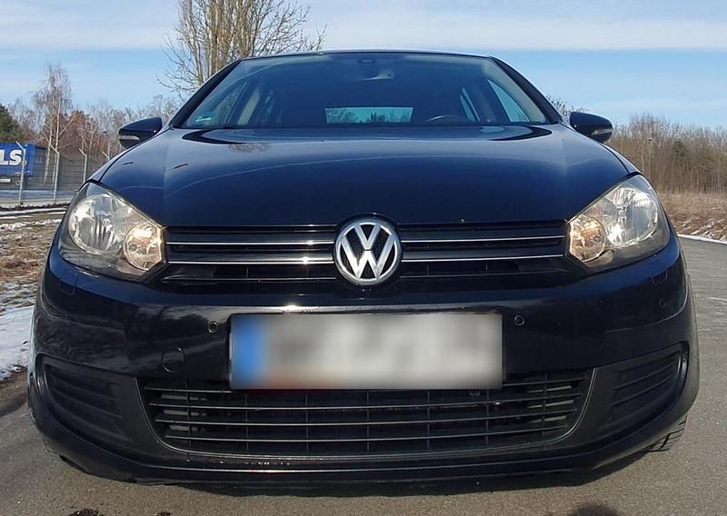 Gebraucht VW Golf VI S 105 PS (77 kW) 2011 Schwarz Kleinwagen