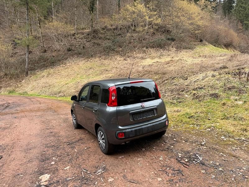 Gebraucht Fiat Panda 69 PS (50 kW) 2018 Grau Kleinwagen