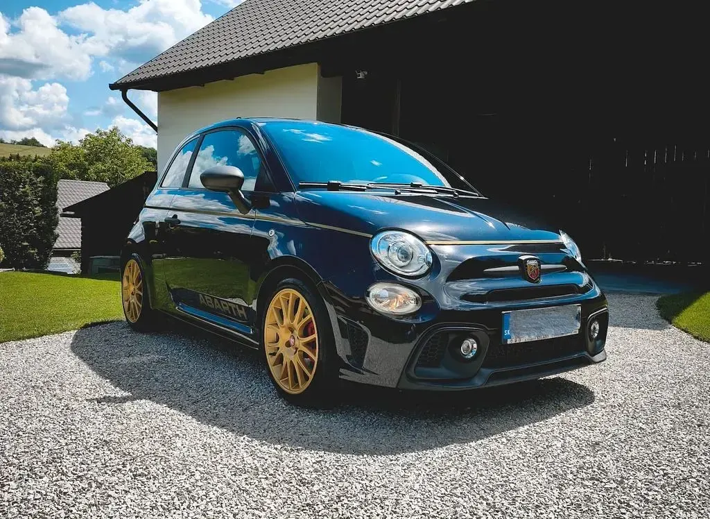 Gebraucht Abarth 595 165 PS (121 kW) 2021 Schwarz