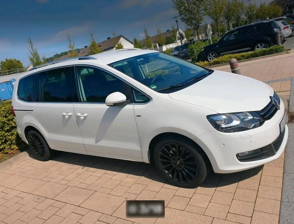 Gebraucht VW Sharan 150 PS (110 kW) 2015 Weiß Van / Kleinbus