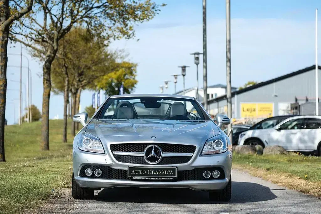 Gebraucht Mercedes SLK200 184 PS (135 kW) 2011 Silber Cabrio