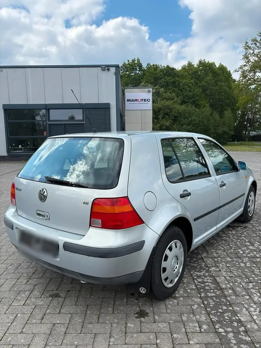 Gebraucht VW Golf IV 101 PS (74 kW) 1999 Silber Kleinwagen