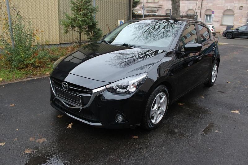 Gebraucht Mazda 2 Sky 116 PS (85 kW) 2017 Schwarz Limousine