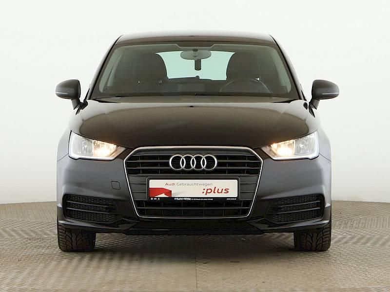 Schwarz Gebraucht 2018 Audi A1 Design Kleinwagen | 12.625 € (Guter Preis) - Bild 1/4