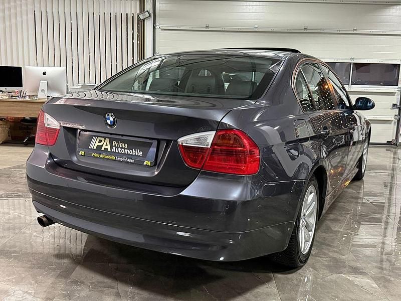 Gebraucht BMW 320 Advantage 150 PS (110 kW) 2006 Grau Limousine