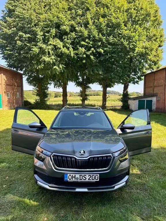 Gebraucht Skoda Kamiq ScoutLine 110 PS (80 kW) 2022 Grau SUV
