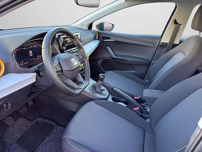 Gebraucht Seat Ibiza Style 116 PS (85 kW) 2024 Magnetic grau metallic (metallic) Limousine