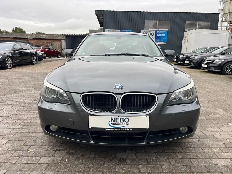 Gebraucht BMW 520 Shadowline 170 PS (125 kW) 2004 Grau Limousine