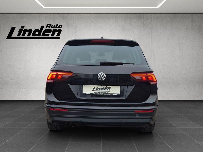 Gebraucht VW Tiguan Sound 179 PS (131 kW) 2017 Schwarz SUV