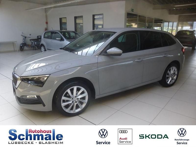 Steelgrau Gebraucht 2023 Skoda Scala Tour Kleinwagen | 20.990 € (Fairer Preis) - Bild 1/4
