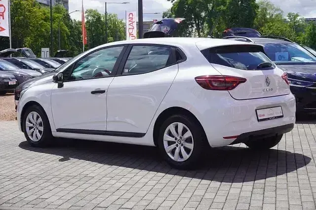 Gebraucht Renault Clio Life 65 PS (47 kW) 2020 Arktis weiß Kleinwagen