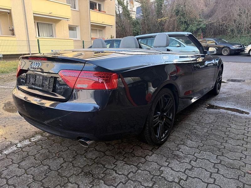 Gebraucht Audi A5 Cabriolet Sport 204 PS (150 kW) 2014 Blau Cabrio