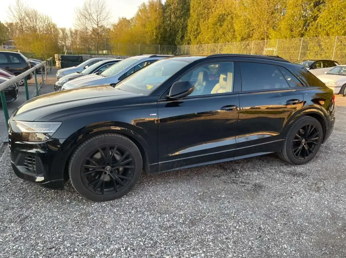 Gebraucht Audi Q8 S-Line 286 PS (210 kW) 2019 Schwarz SUV