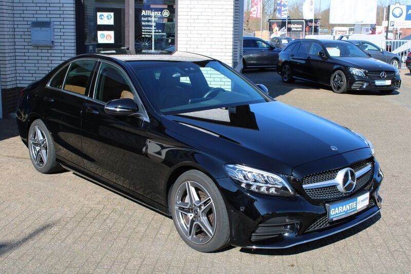 Gebraucht Mercedes C300 AMG line 258 PS (189 kW) 2020 Schwarz Limousine