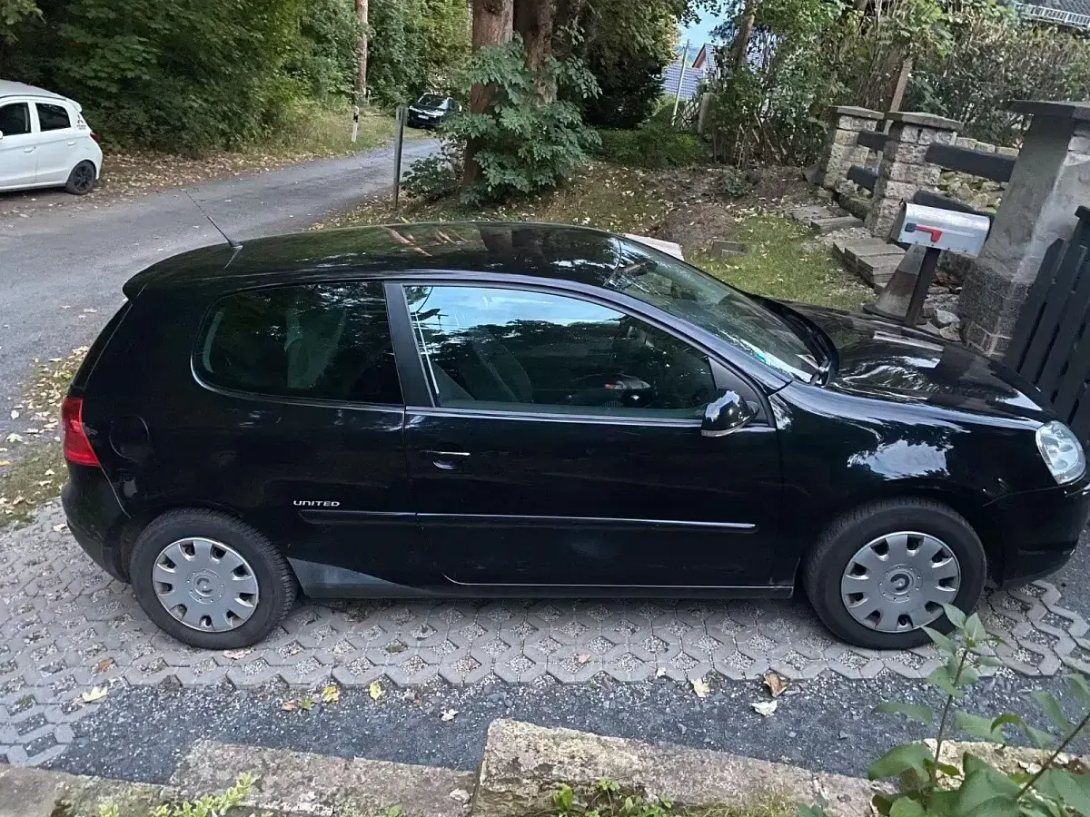 Gebraucht VW Golf V 122 PS (89 kW) 2007 Schwarz Limousine