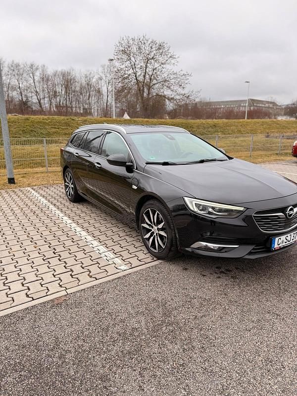 Gebraucht Opel Insignia 170 PS (125 kW) 2017 Schwarz Kombi