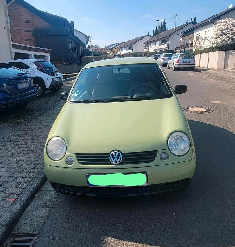 Second-hand VW Lupo 60 CP (44 kW) 2002 Verde Hatchback